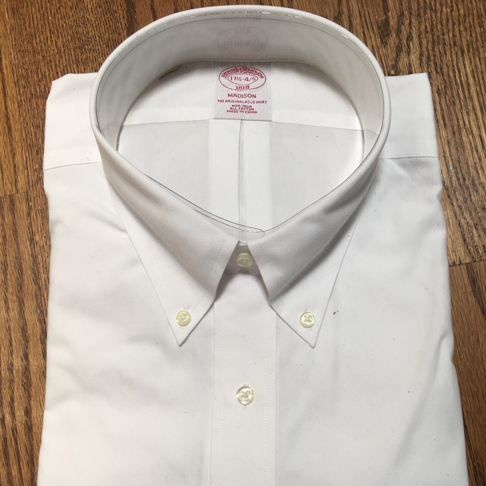 Brooks Brothers white button down men’s shirt